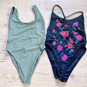 Bundle of 2 one-piece French-Cut swimsuits